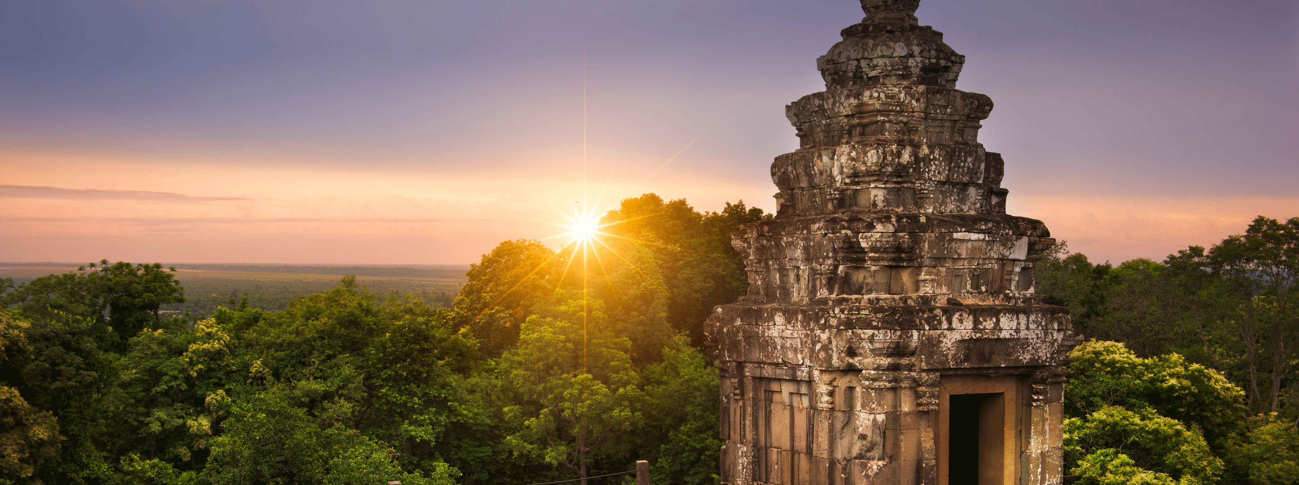 /resource/Images/Indochina/headerimage/View-of-the-sun-set-at-Phno.png