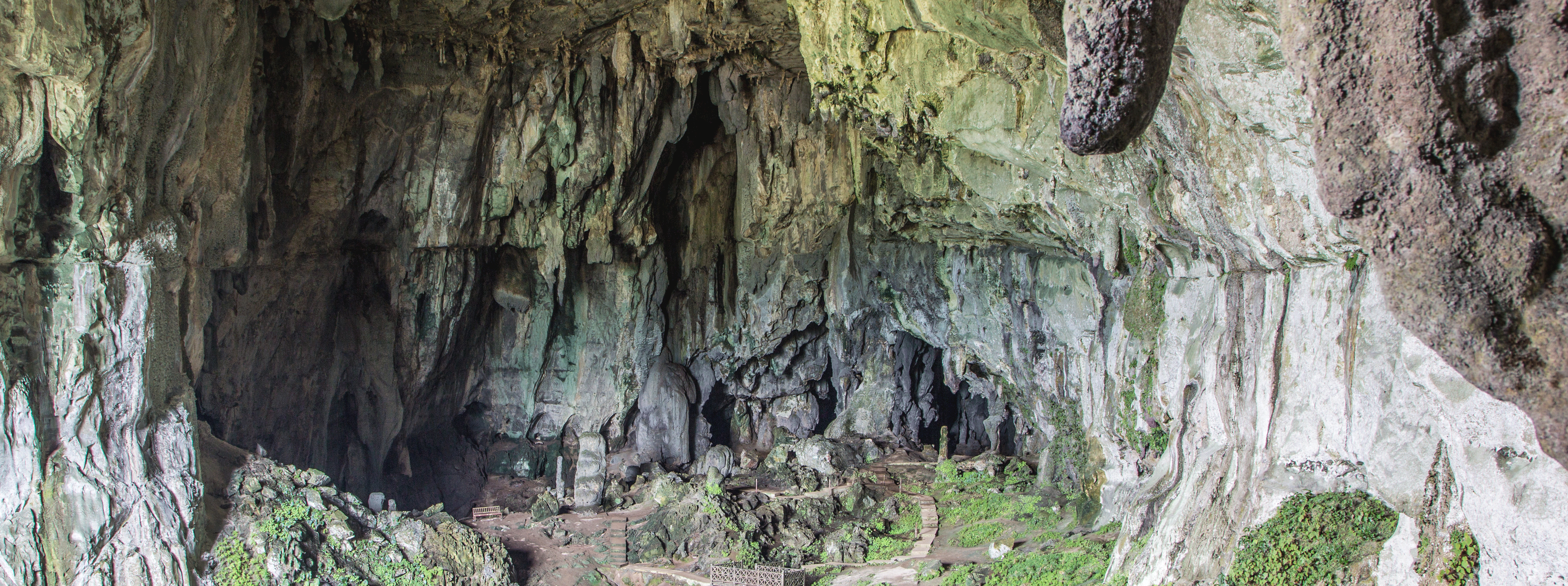 /resource/Images/borneo/headerimage/Fairy-Cave-Kuching.png